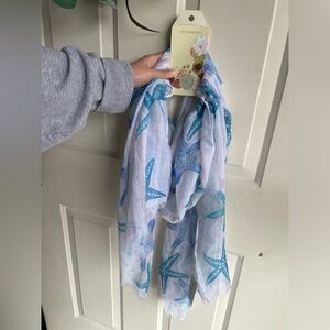 New light scarf 🐚